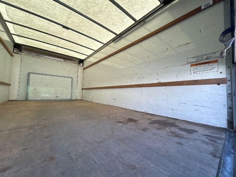 Light Duty Box Truck-Light and Medium Duty Trucks-Ford-2022-E350-Albany-NY-89,364\n\t\tmiles-$ 30,250 - Image 11