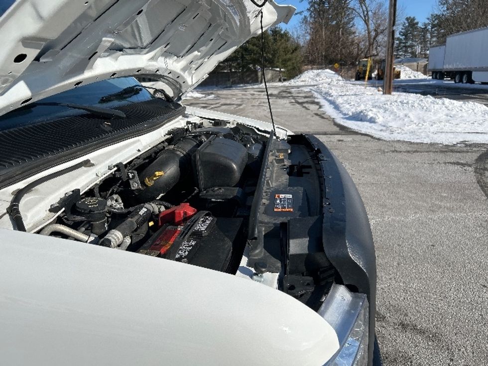 Light Duty Box Truck-Light and Medium Duty Trucks-Ford-2022-E350-Albany-NY-89,364\n\t\tmiles-$ 30,250 - Image 22