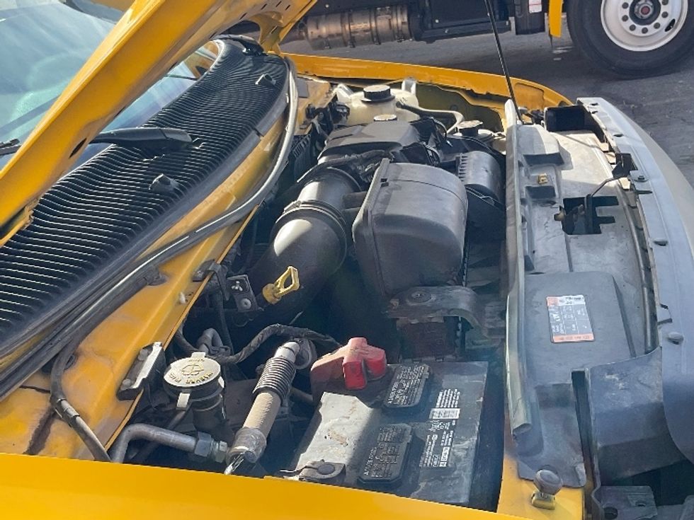 Light Duty Box Truck-Light and Medium Duty Trucks-Ford-2022-E350-Albuquerque-NM-103,174\n\t\tmiles-$ 28,750 - Image 18