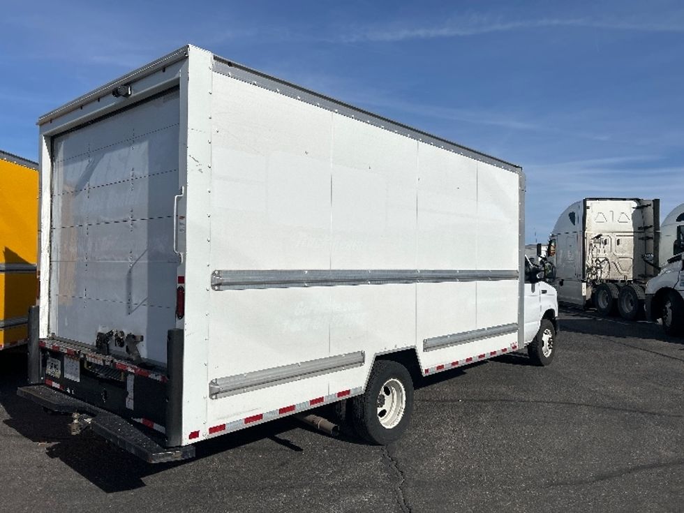 Light Duty Box Truck-Light and Medium Duty Trucks-Ford-2022-E350-Albuquerque-NM-114,511\n\t\tmiles-$ 30,000 - Image 13