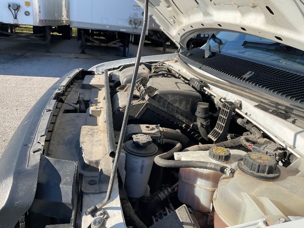 Light Duty Box Truck-Light and Medium Duty Trucks-Ford-2022-E350-Albuquerque-NM-114,511\n\t\tmiles-$ 30,000 - Image 24