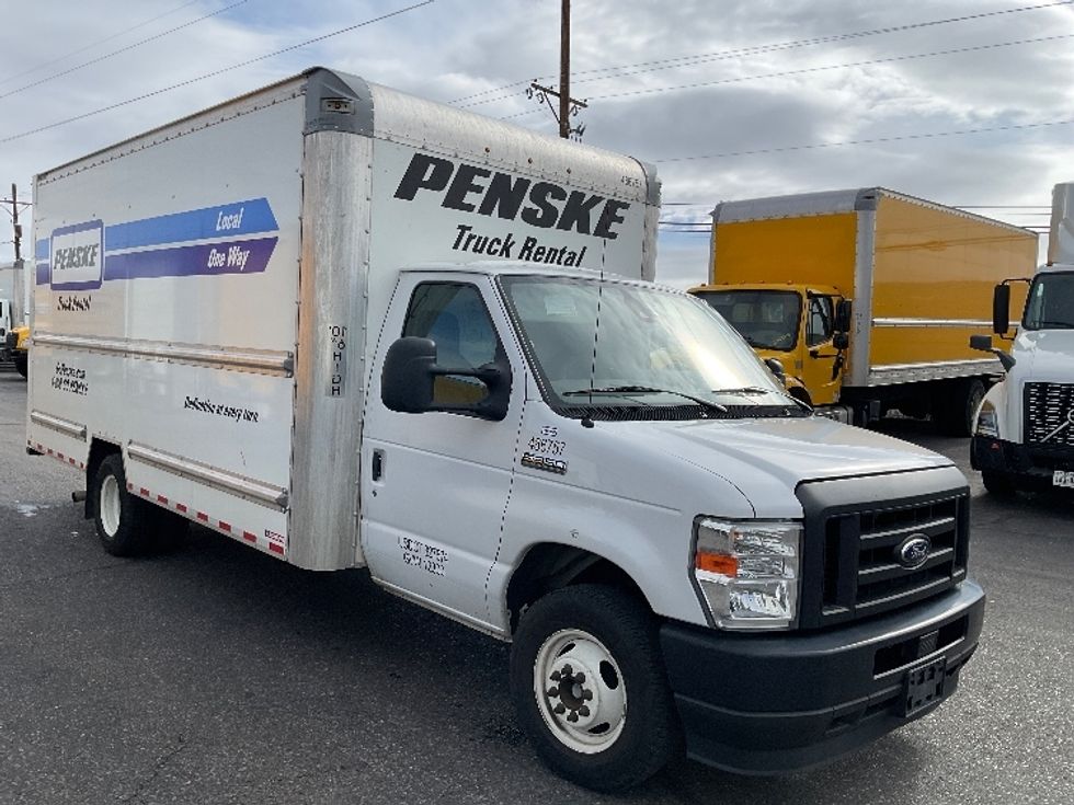 Light Duty Box Truck-Light and Medium Duty Trucks-Ford-2022-E350-Albuquerque-NM-119,526\n\t\tmiles-$ 29,000 - Image 1