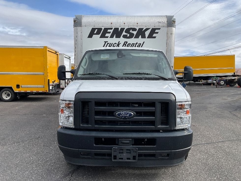 Light Duty Box Truck-Light and Medium Duty Trucks-Ford-2022-E350-Albuquerque-NM-119,526\n\t\tmiles-$ 29,000 - Image 2