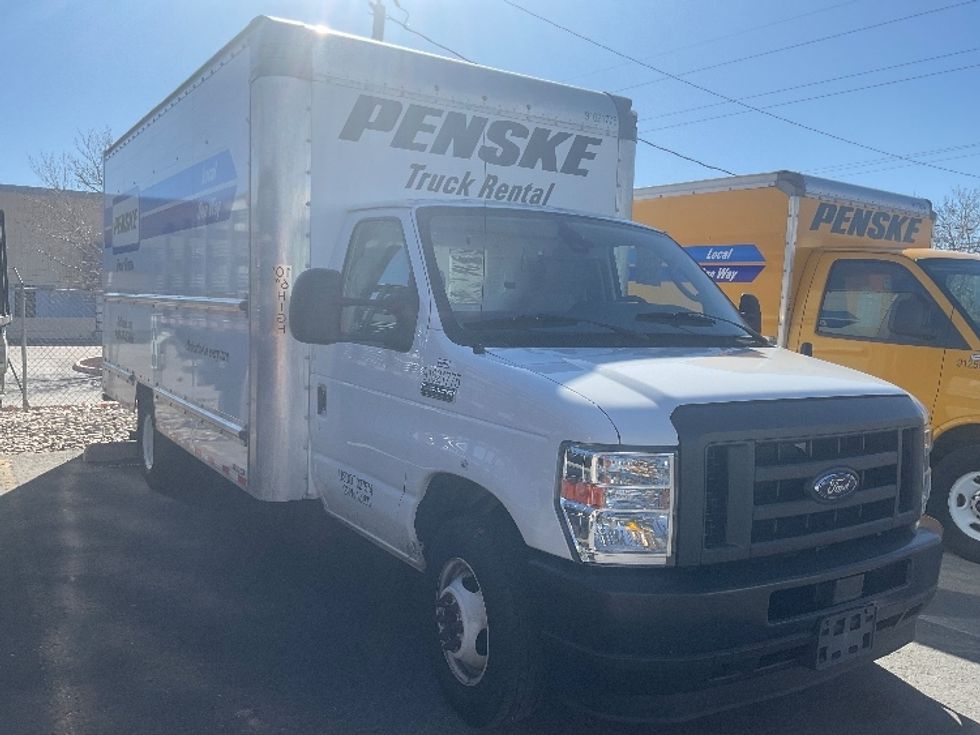 Light Duty Box Truck-Light and Medium Duty Trucks-Ford-2022-E350-Albuquerque-NM-139,866\n\t\tmiles-$ 25,500 - Image 1