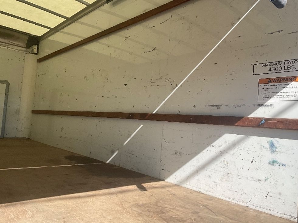 Light Duty Box Truck-Light and Medium Duty Trucks-Ford-2022-E350-Albuquerque-NM-139,866\n\t\tmiles-$ 25,500 - Image 11