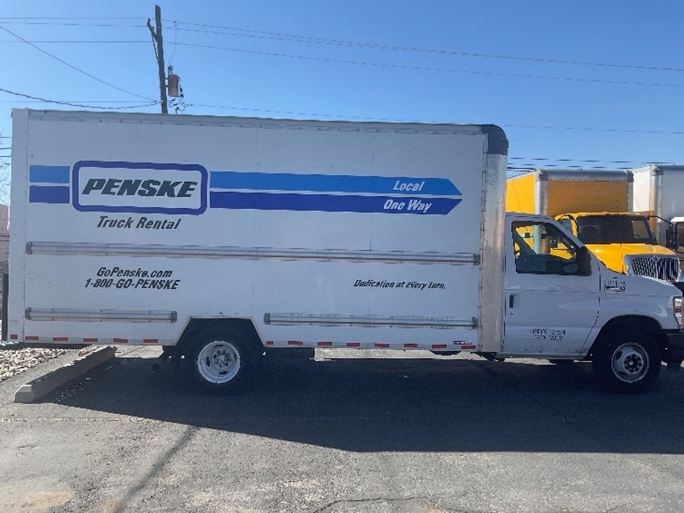 Light Duty Box Truck-Light and Medium Duty Trucks-Ford-2022-E350-Albuquerque-NM-139,866\n\t\tmiles-$ 25,500 - Image 14