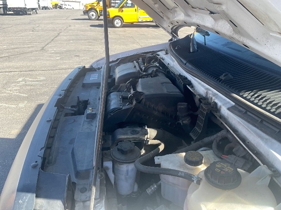 Light Duty Box Truck-Light and Medium Duty Trucks-Ford-2022-E350-Albuquerque-NM-139,866\n\t\tmiles-$ 25,500 - Image 23