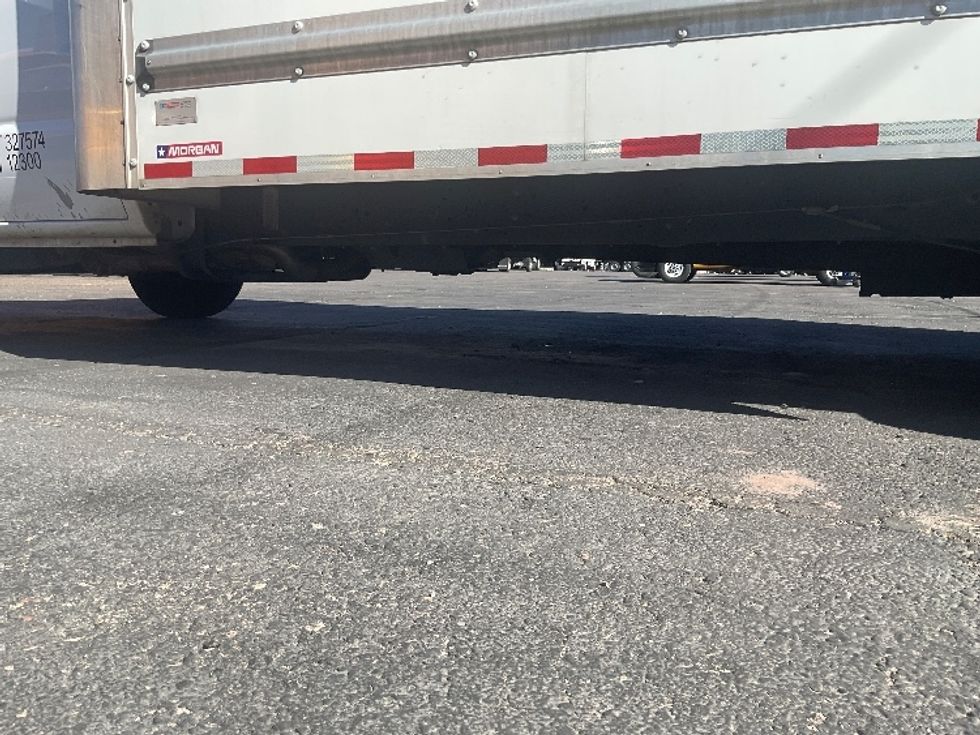 Light Duty Box Truck-Light and Medium Duty Trucks-Ford-2022-E350-Albuquerque-NM-139,866\n\t\tmiles-$ 25,500 - Image 5