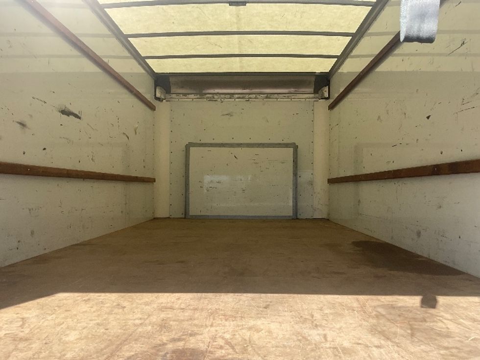 Light Duty Box Truck-Light and Medium Duty Trucks-Ford-2022-E350-Albuquerque-NM-139,866\n\t\tmiles-$ 25,500 - Image 8