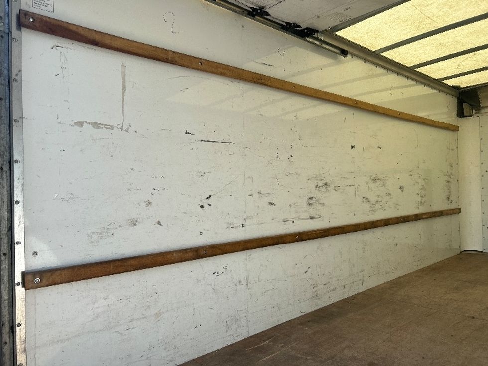 Light Duty Box Truck-Light and Medium Duty Trucks-Ford-2022-E350-Albuquerque-NM-95,835\n\t\tmiles-$ 30,000 - Image 11