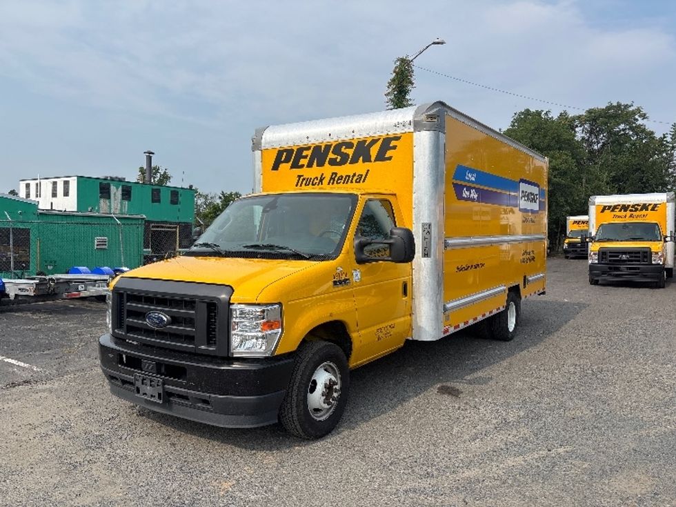 Light Duty Box Truck-Light and Medium Duty Trucks-Ford-2022-E350-Alexandria-VA-116,267\n\t\tmiles-$ 23,750 - Image 3