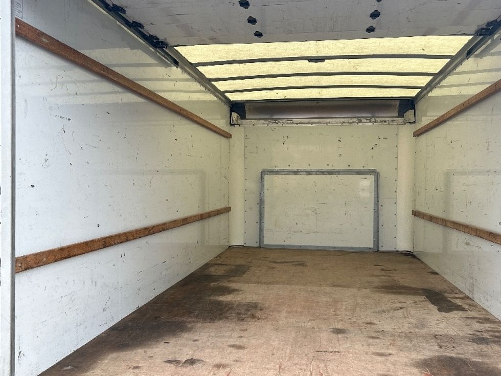 Light Duty Box Truck-Light and Medium Duty Trucks-Ford-2022-E350-Alexandria-VA-125,767\n\t\tmiles-$ 25,750 - Image 11