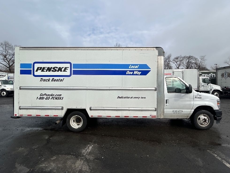Light Duty Box Truck-Light and Medium Duty Trucks-Ford-2022-E350-Alexandria-VA-125,767\n\t\tmiles-$ 25,750 - Image 15