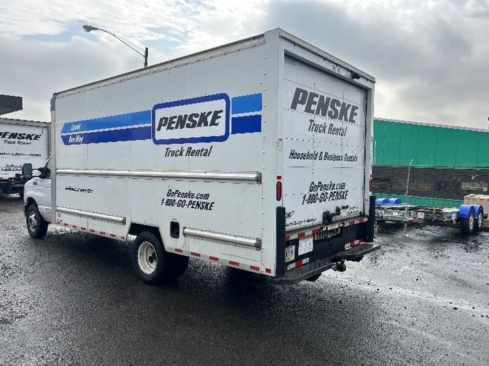 Light Duty Box Truck-Light and Medium Duty Trucks-Ford-2022-E350-Alexandria-VA-125,767\n\t\tmiles-$ 25,750 - Image 6