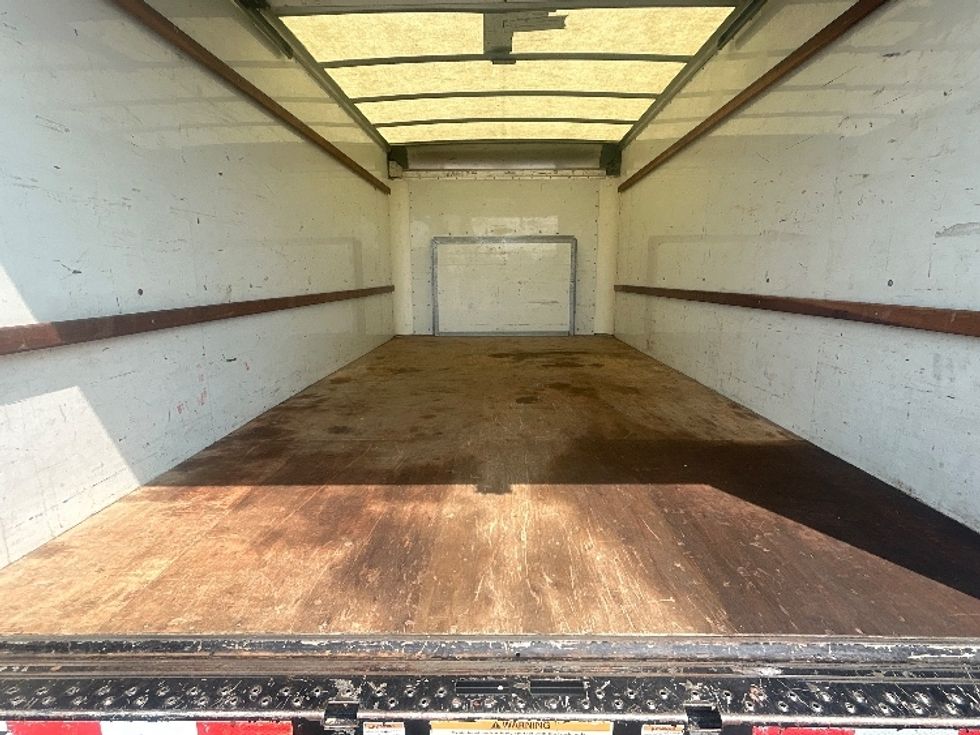 Light Duty Box Truck-Light and Medium Duty Trucks-Ford-2022-E350-Alexandria-VA-135,755\n\t\tmiles-$ 25,000 - Image 10