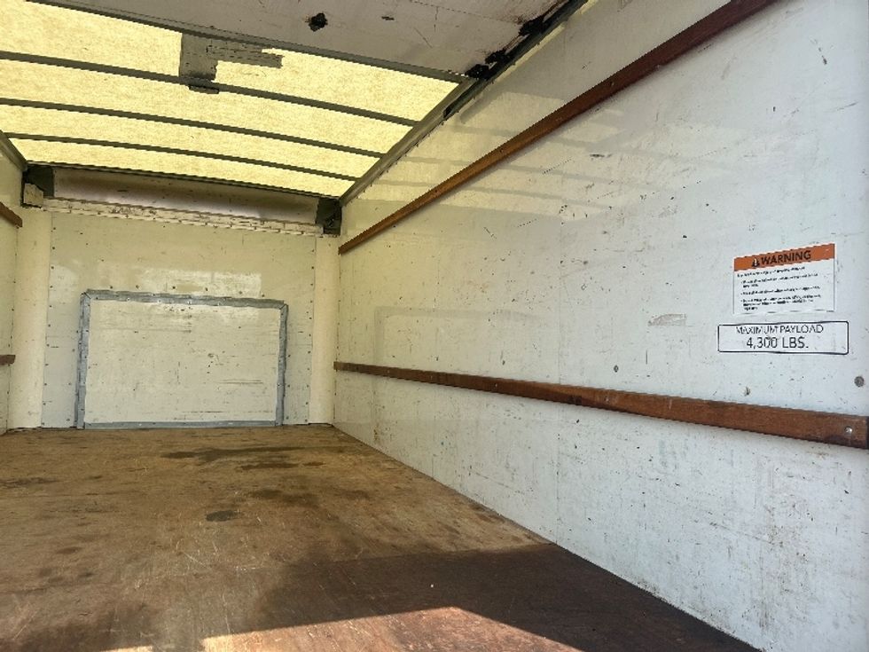 Light Duty Box Truck-Light and Medium Duty Trucks-Ford-2022-E350-Alexandria-VA-135,755\n\t\tmiles-$ 25,000 - Image 12