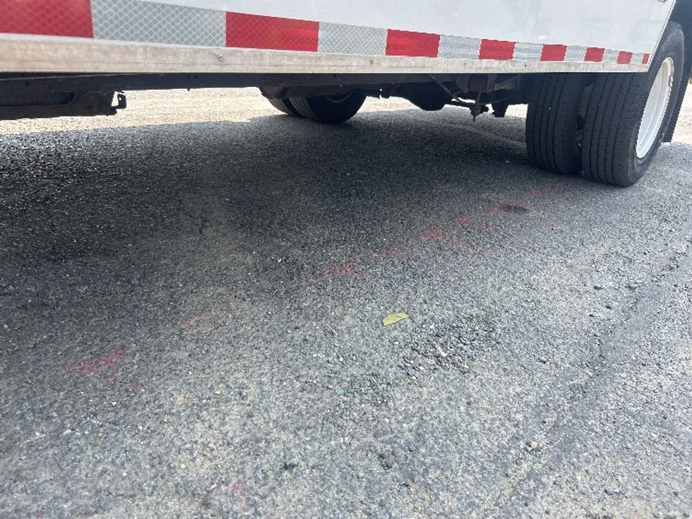 Light Duty Box Truck-Light and Medium Duty Trucks-Ford-2022-E350-Alexandria-VA-135,755\n\t\tmiles-$ 25,000 - Image 5