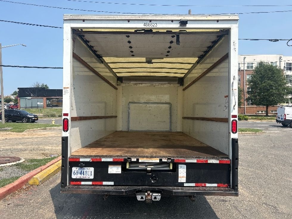 Light Duty Box Truck-Light and Medium Duty Trucks-Ford-2022-E350-Alexandria-VA-135,755\n\t\tmiles-$ 25,000 - Image 8
