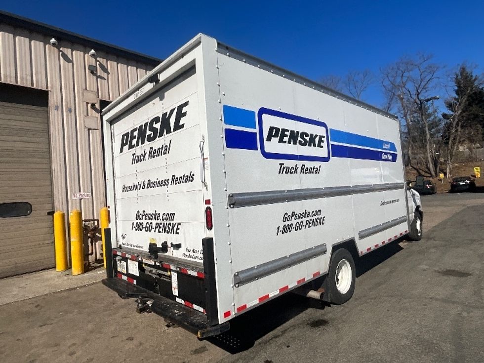 Light Duty Box Truck-Light and Medium Duty Trucks-Ford-2022-E350-Alexandria-VA-65,959\n\t\tmiles-$ 36,500 - Image 13