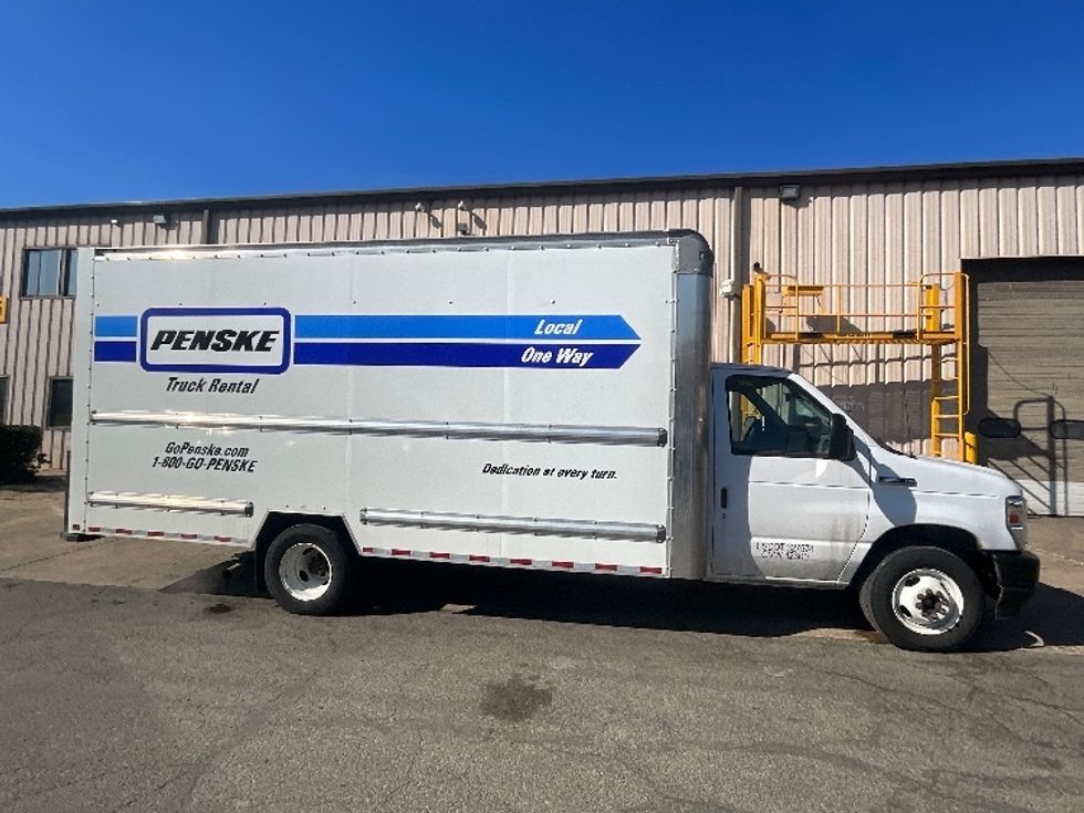 Light Duty Box Truck-Light and Medium Duty Trucks-Ford-2022-E350-Alexandria-VA-65,959\n\t\tmiles-$ 36,500 - Image 15