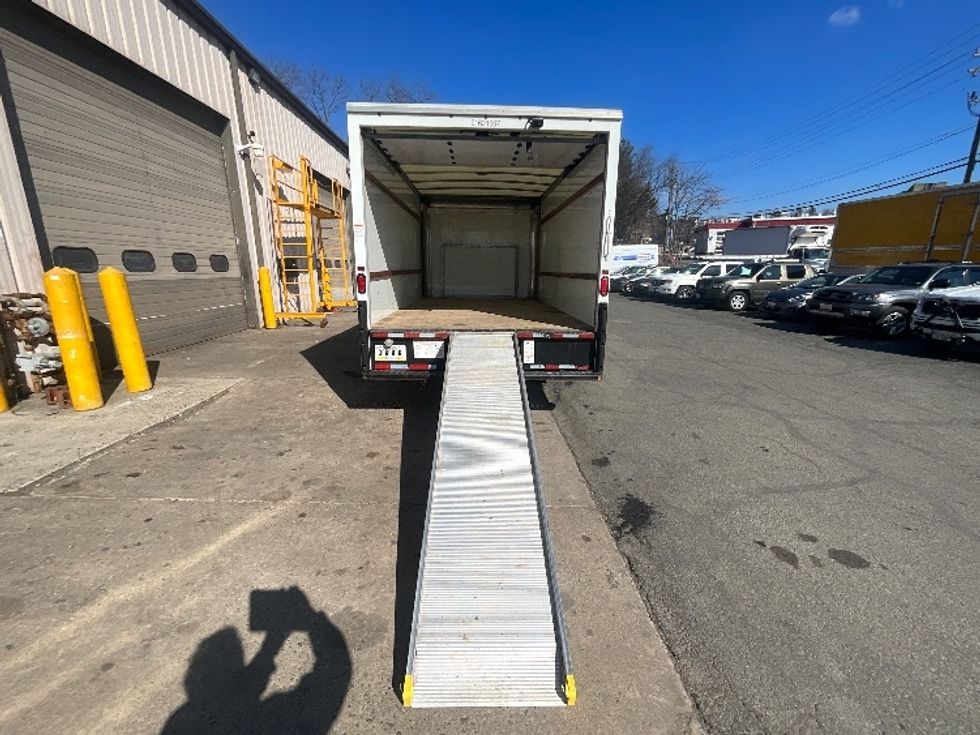 Light Duty Box Truck-Light and Medium Duty Trucks-Ford-2022-E350-Alexandria-VA-65,959\n\t\tmiles-$ 36,500 - Image 9
