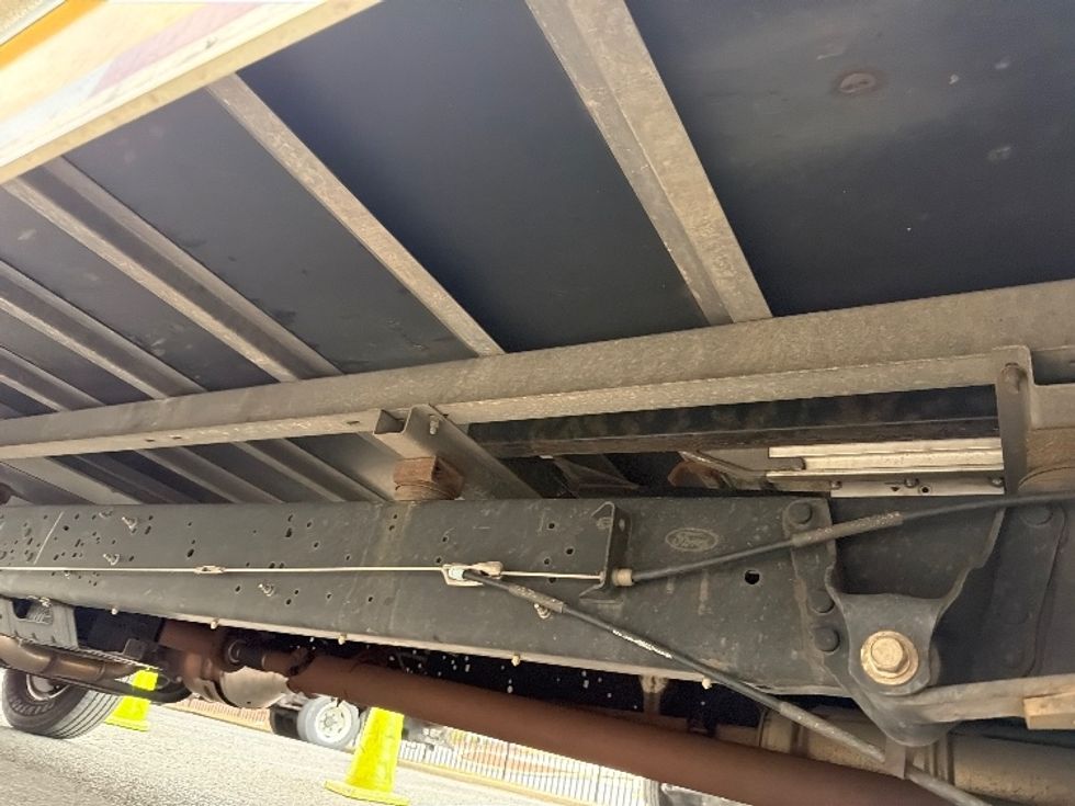 Light Duty Box Truck-Light and Medium Duty Trucks-Ford-2022-E350-Alexandria-VA-86,342\n\t\tmiles-$ 28,500 - Image 14