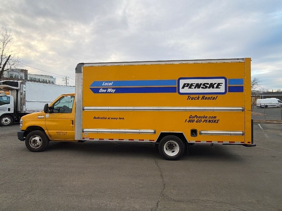 Light Duty Box Truck-Light and Medium Duty Trucks-Ford-2022-E350-Alexandria-VA-86,342\n\t\tmiles-$ 28,500 - Image 15