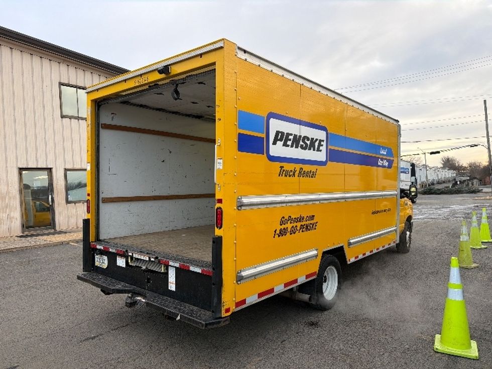 Light Duty Box Truck-Light and Medium Duty Trucks-Ford-2022-E350-Alexandria-VA-86,342\n\t\tmiles-$ 28,500 - Image 6