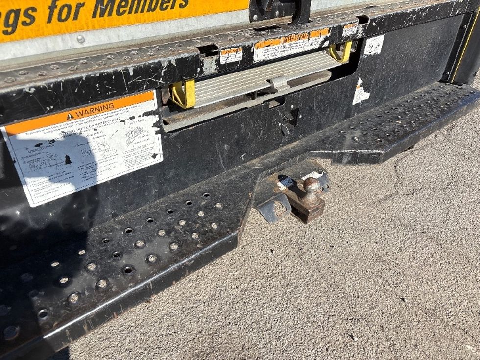 Light Duty Box Truck-Light and Medium Duty Trucks-Ford-2022-E350-Alexandria-VA-88,420\n\t\tmiles-$ 28,000 - Image 25