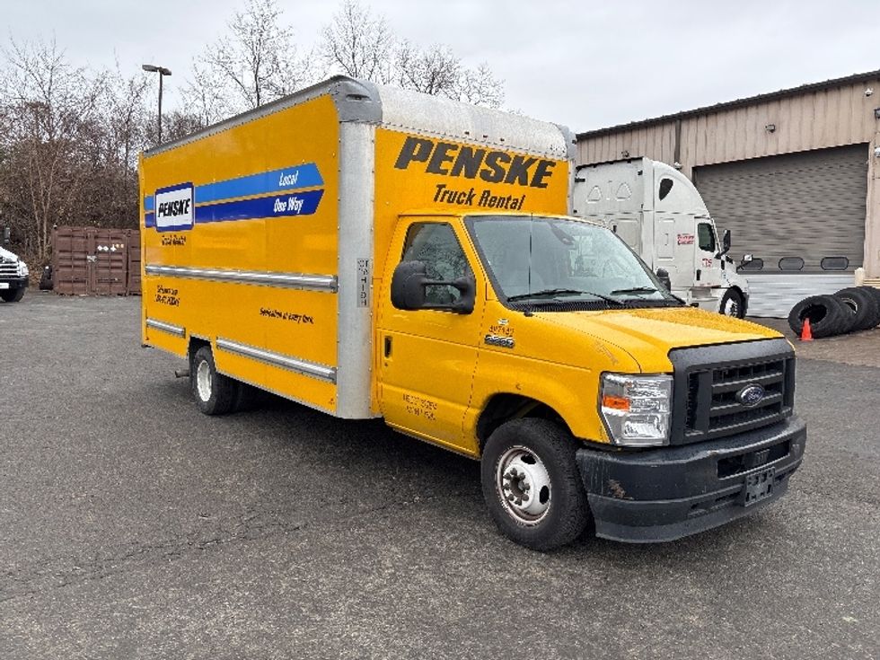 Light Duty Box Truck-Light and Medium Duty Trucks-Ford-2022-E350-Alexandria-VA-94,268\n\t\tmiles-$ 27,750 - Image 1
