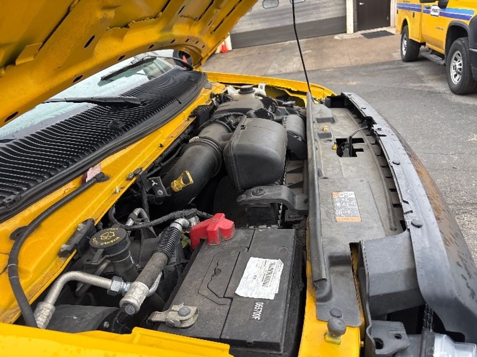 Light Duty Box Truck-Light and Medium Duty Trucks-Ford-2022-E350-Alexandria-VA-94,268\n\t\tmiles-$ 27,750 - Image 23