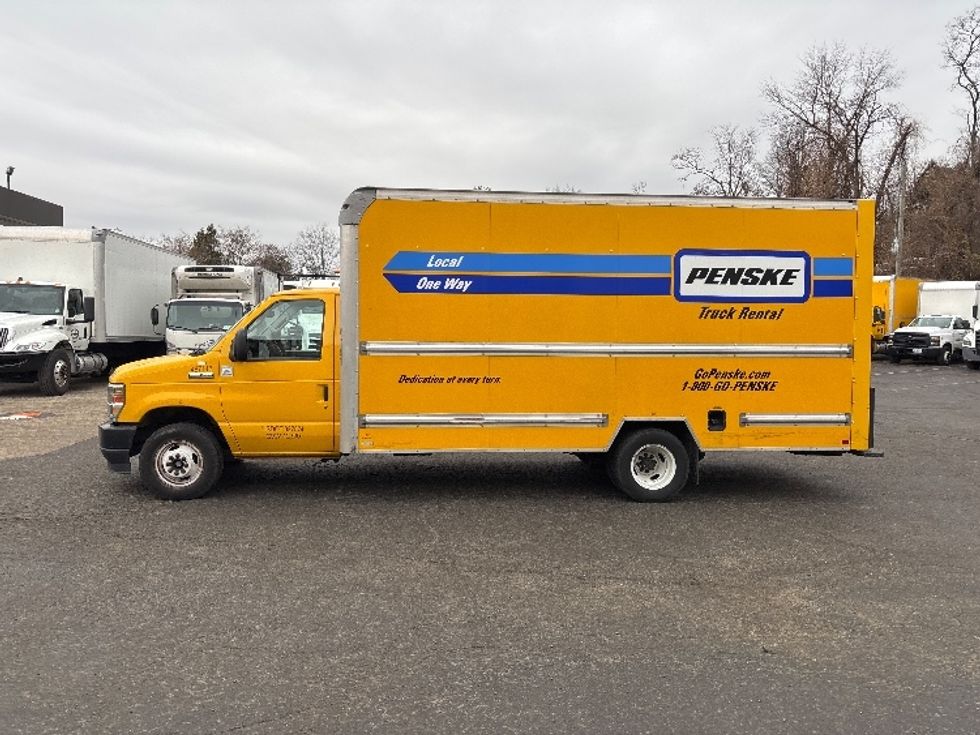 Light Duty Box Truck-Light and Medium Duty Trucks-Ford-2022-E350-Alexandria-VA-94,268\n\t\tmiles-$ 27,750 - Image 4