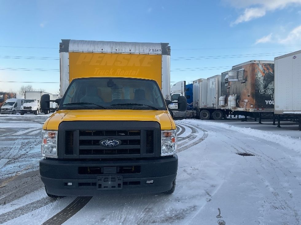 Light Duty Box Truck-Light and Medium Duty Trucks-Ford-2022-E350-Allen Park-MI-109,008\n\t\tmiles-$ 26,250 - Image 2