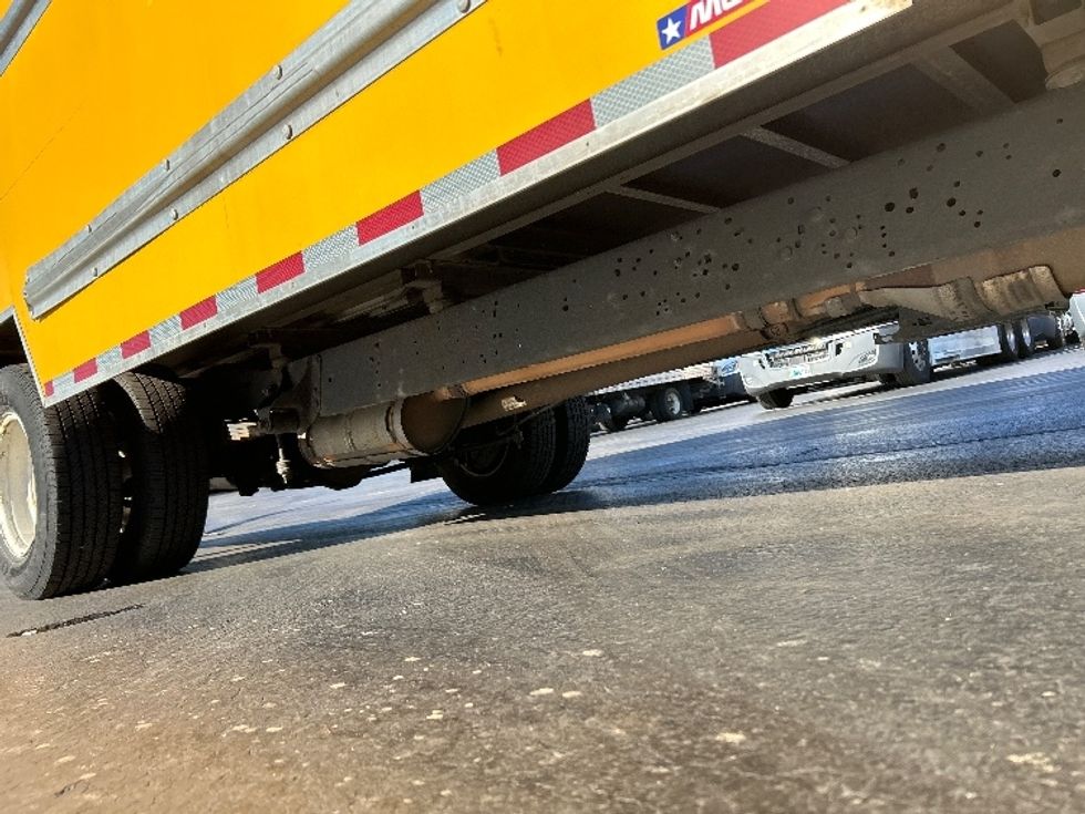 Light Duty Box Truck-Light and Medium Duty Trucks-Ford-2022-E350-Allentown-PA-100,477\n\t\tmiles-$ 27,000 - Image 14