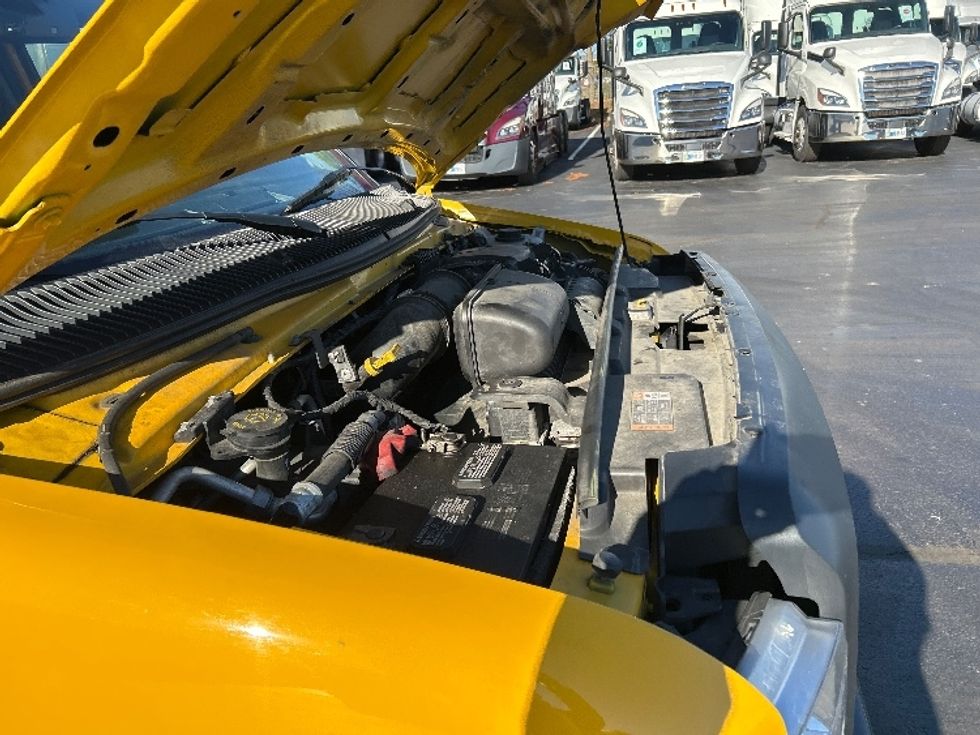 Light Duty Box Truck-Light and Medium Duty Trucks-Ford-2022-E350-Allentown-PA-100,477\n\t\tmiles-$ 27,000 - Image 23