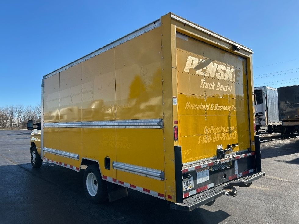 Light Duty Box Truck-Light and Medium Duty Trucks-Ford-2022-E350-Allentown-PA-100,477\n\t\tmiles-$ 27,000 - Image 6
