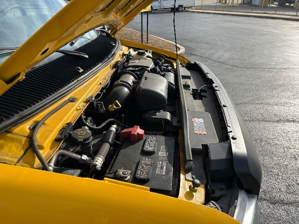 Light Duty Box Truck-Light and Medium Duty Trucks-Ford-2022-E350-Allentown-PA-89,852\n\t\tmiles-$ 28,250 - Image 23