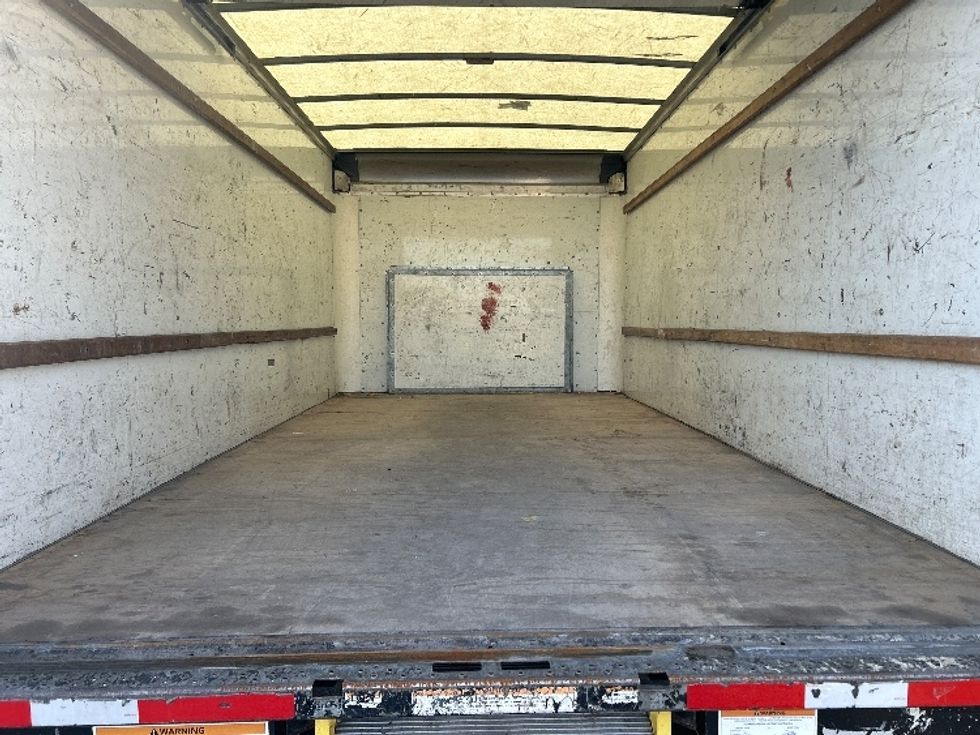 Light Duty Box Truck-Light and Medium Duty Trucks-Ford-2022-E350-Allentown-PA-89,852\n\t\tmiles-$ 28,250 - Image 8