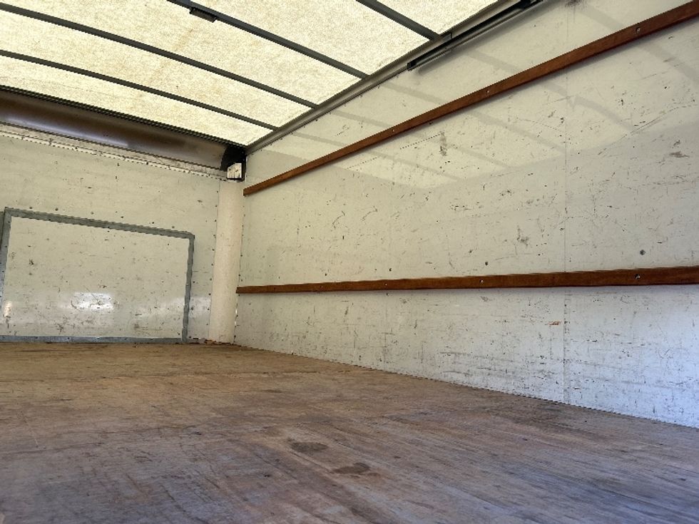 Light Duty Box Truck-Light and Medium Duty Trucks-Ford-2022-E350-Apopka-FL-97,153\n\t\tmiles-$ 32,500 - Image 12