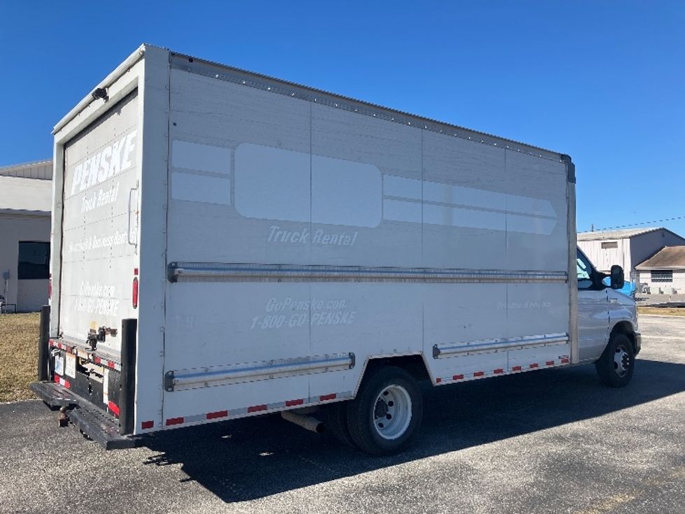 Light Duty Box Truck-Light and Medium Duty Trucks-Ford-2022-E350-Apopka-FL-97,153\n\t\tmiles-$ 32,500 - Image 13