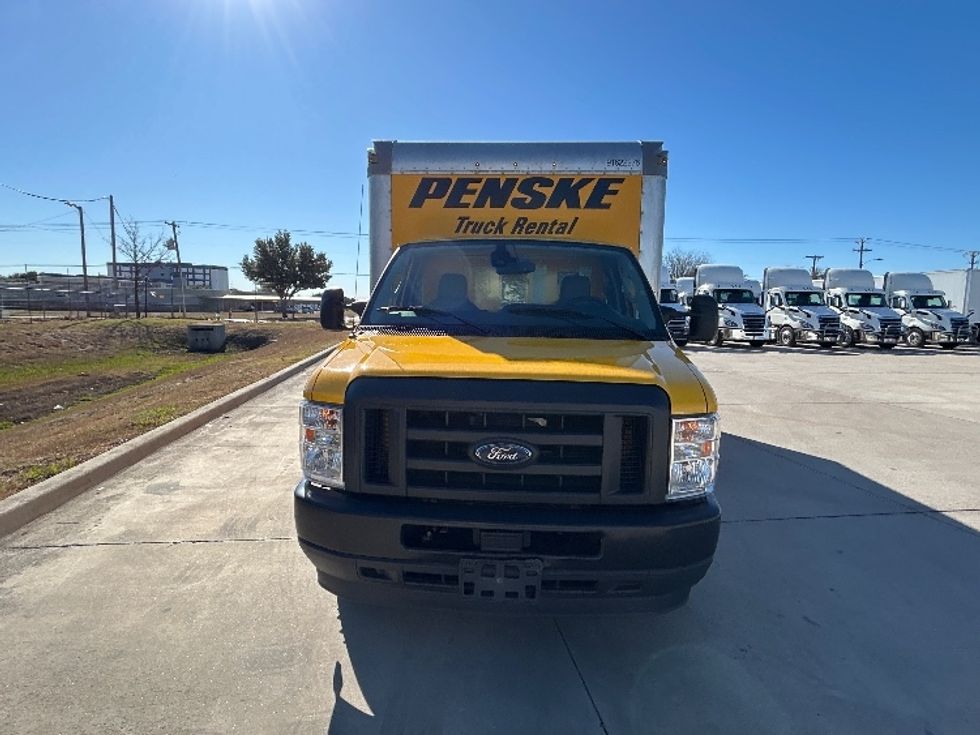 Light Duty Box Truck-Light and Medium Duty Trucks-Ford-2022-E350-Arlington-TX-105,514\n\t\tmiles-$ 27,000 - Image 2