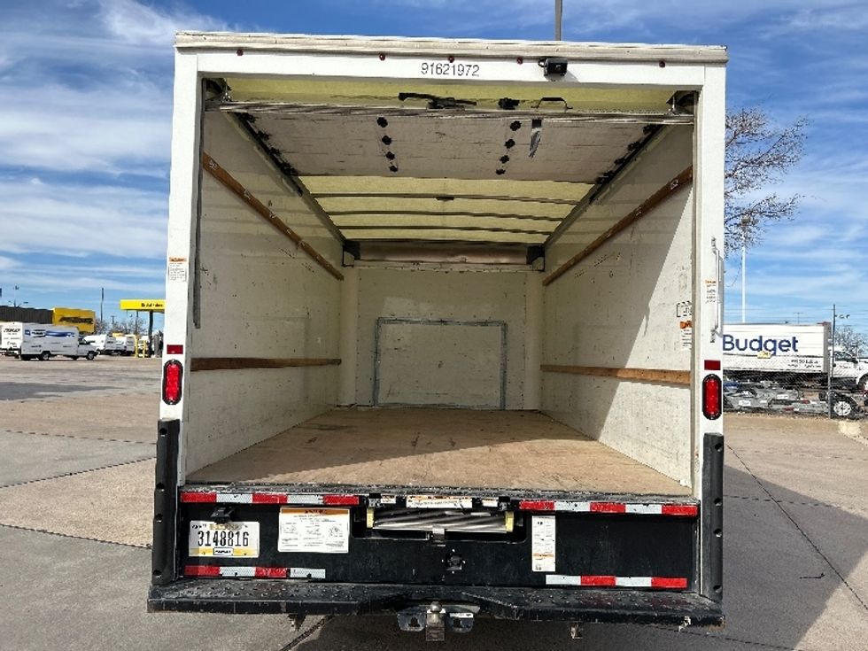 Light Duty Box Truck-Light and Medium Duty Trucks-Ford-2022-E350-Arlington-TX-107,018\n\t\tmiles-$ 29,750 - Image 7