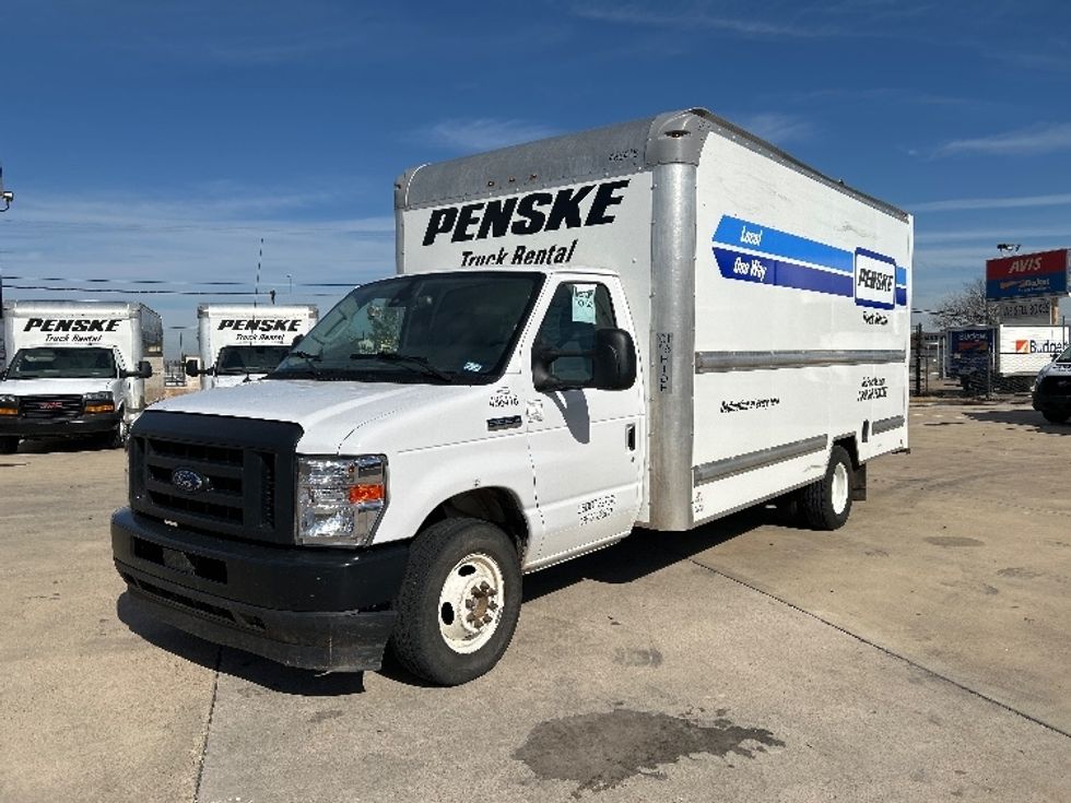 Light Duty Box Truck-Light and Medium Duty Trucks-Ford-2022-E350-Arlington-TX-88,043\n\t\tmiles-$ 34,750 - Image 3