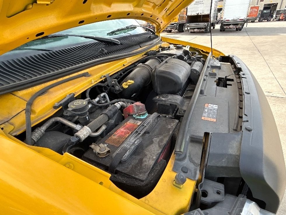 Light Duty Box Truck-Light and Medium Duty Trucks-Ford-2022-E350-Arlington-TX-99,536\n\t\tmiles-$ 28,000 - Image 20