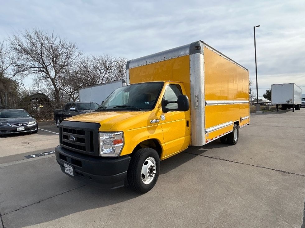 Light Duty Box Truck-Light and Medium Duty Trucks-Ford-2022-E350-Arlington-TX-99,536\n\t\tmiles-$ 28,000 - Image 3