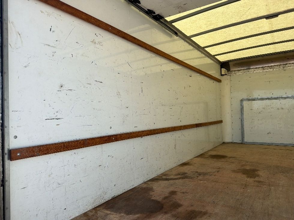 Light Duty Box Truck-Light and Medium Duty Trucks-Ford-2022-E350-Atlanta (Forest Park)-GA-159,068\n\t\tmiles-$ 19,000 - Image 10