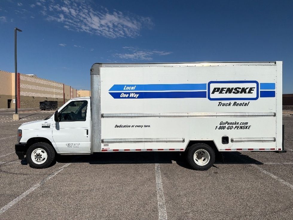 Light Duty Box Truck-Light and Medium Duty Trucks-Ford-2022-E350-Atlanta (Forest Park)-GA-159,068\n\t\tmiles-$ 19,000 - Image 4