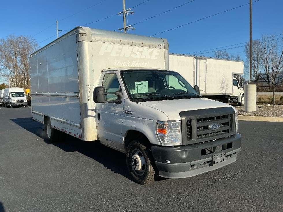 Light Duty Box Truck-Light and Medium Duty Trucks-Ford-2022-E350-Atlanta (Forest Park)-GA-98,291
miles-$ 32,500