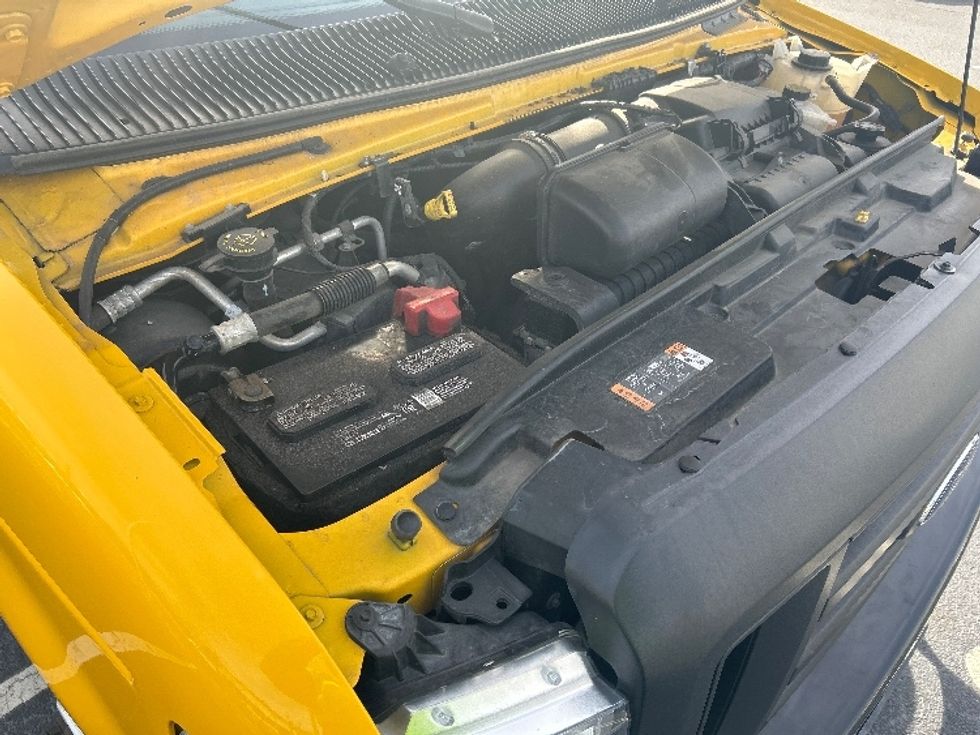 Light Duty Box Truck-Light and Medium Duty Trucks-Ford-2022-E350-Atlanta-GA-101,902\n\t\tmiles-$ 28,750 - Image 23