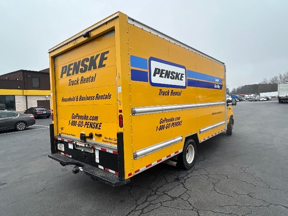 Light Duty Box Truck-Light and Medium Duty Trucks-Ford-2022-E350-Atlanta-GA-106,112\n\t\tmiles-$ 28,000 - Image 13